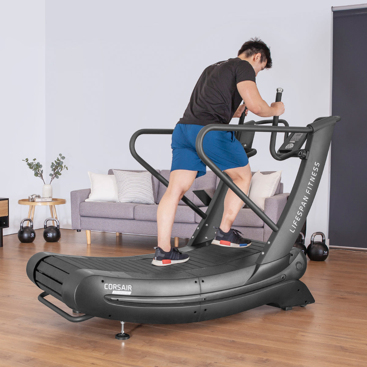 Lifespan Fitness - Corsair FreeRun 105 Curved Treadmill