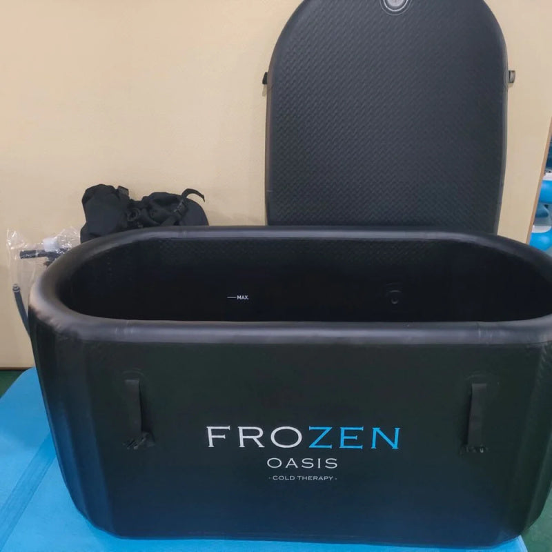 Frozen Oasis Black Large Cold Plunge